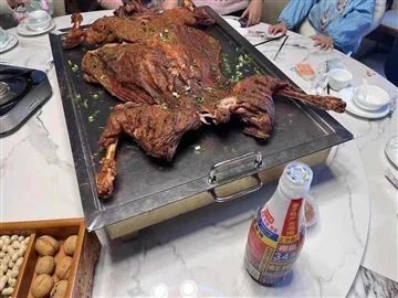 Wuhan Youfu Cena di Capodanno 2022